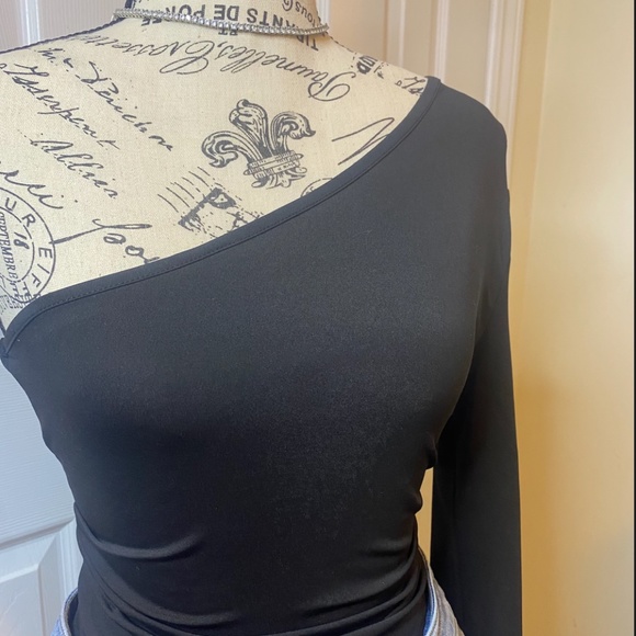 OFF THE SHOULDER BODYSUIT - Picture 2 of 4